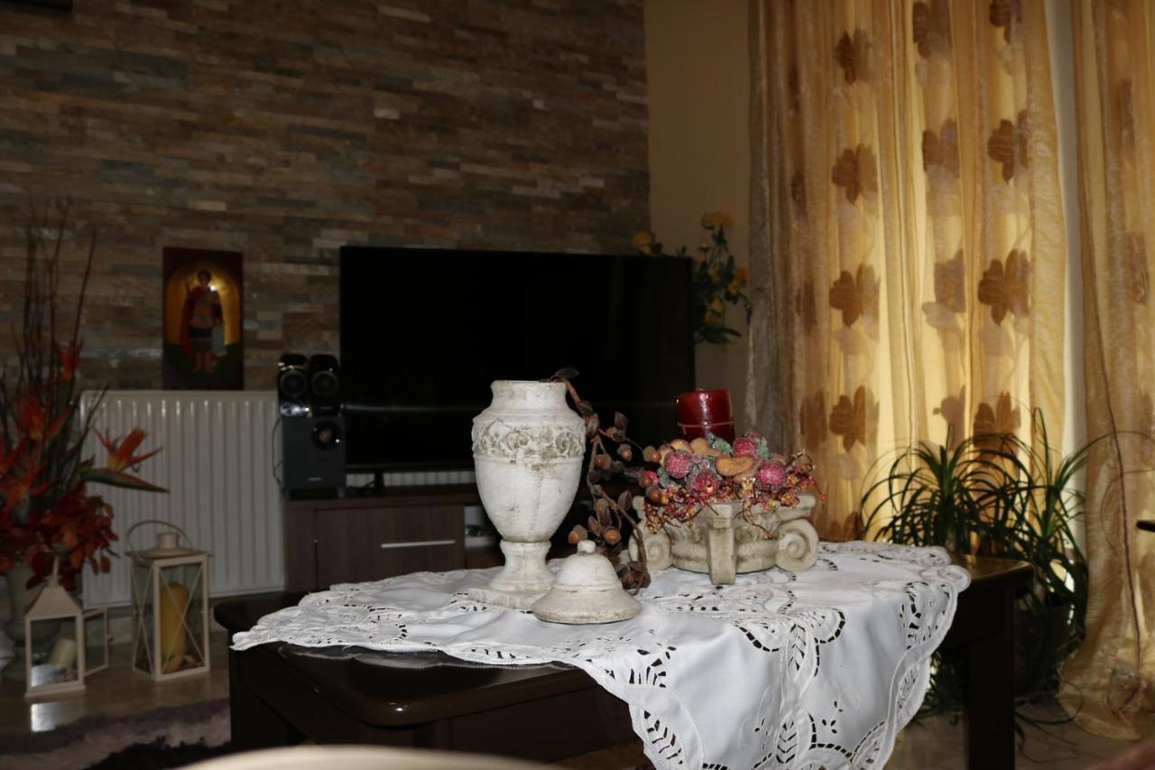 Georgiou Villa In Action Pelendri Luaran gambar